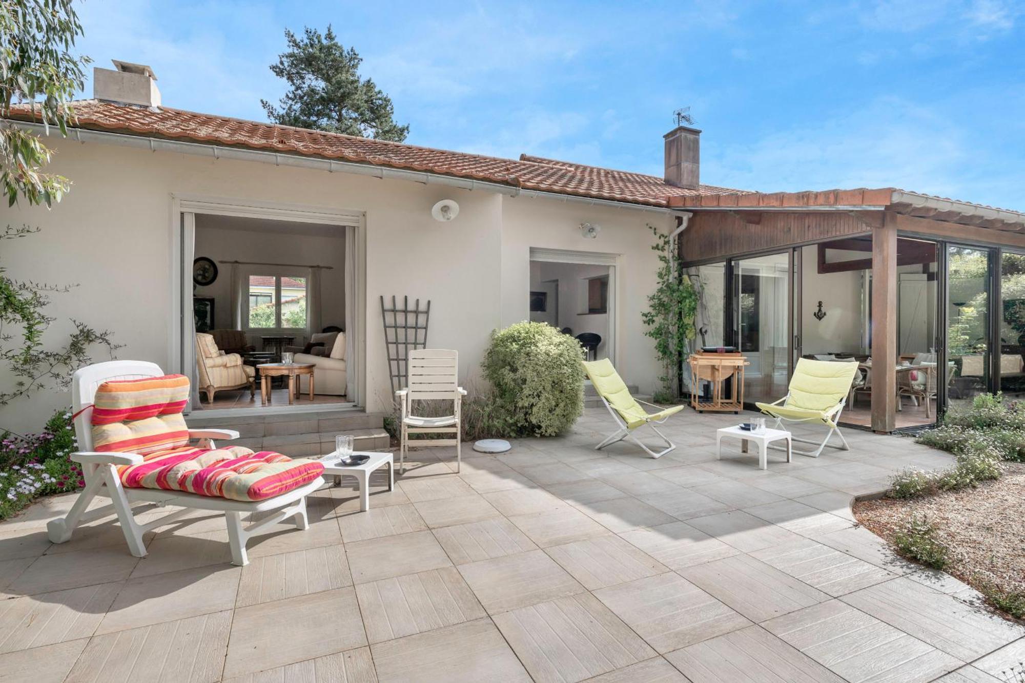 Maison Avec Jardin Pour 6 A St Brevin L'ocean Holiday home Saint-Brevin-les-Pins